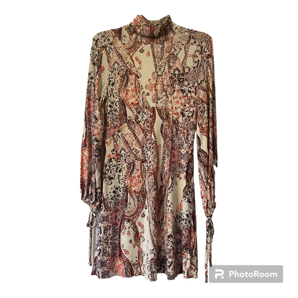 FREE PEOPLE “All Dolled Up” mini dress / NWT / key hole back / BoHo stretch NEW!